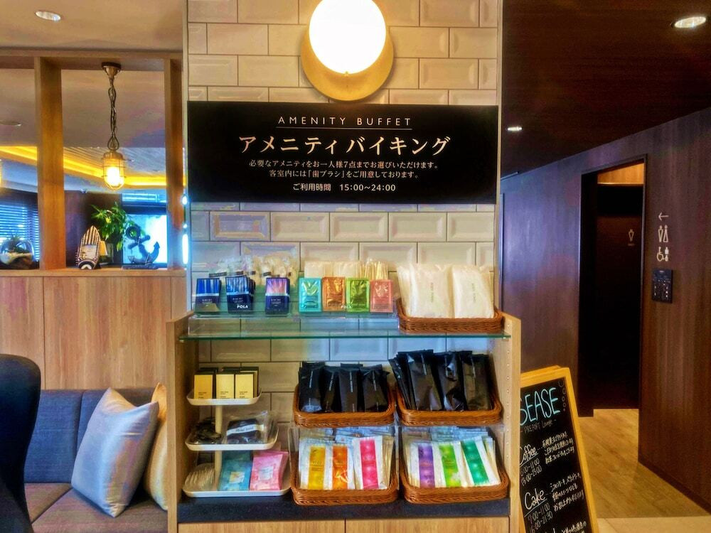 ロビーラウンジ