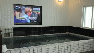 屋内スパ浴槽 / 1