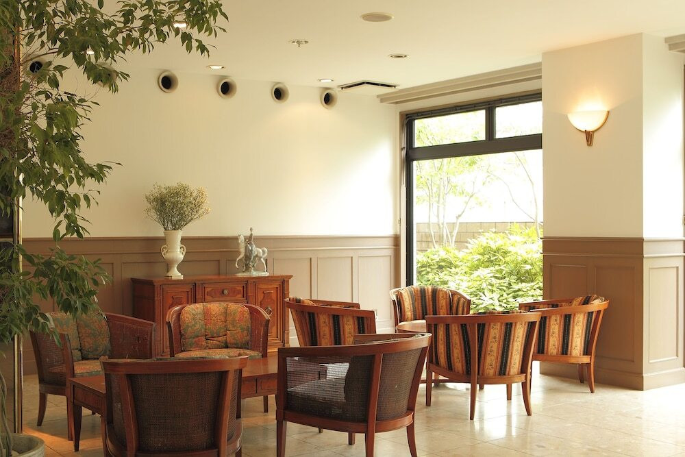 ロビーラウンジ