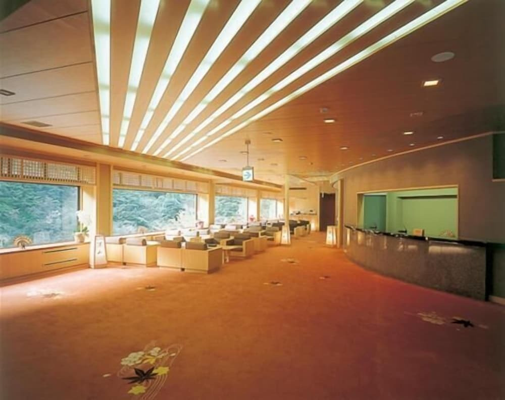 ロビーイメージ