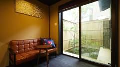 鈴 伏見稲荷（Rinn Fushimiinari）