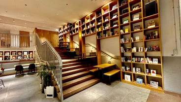 ロビーラウンジ / 6