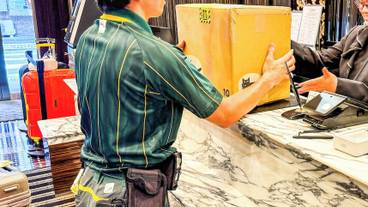 施設内の設備 / 12