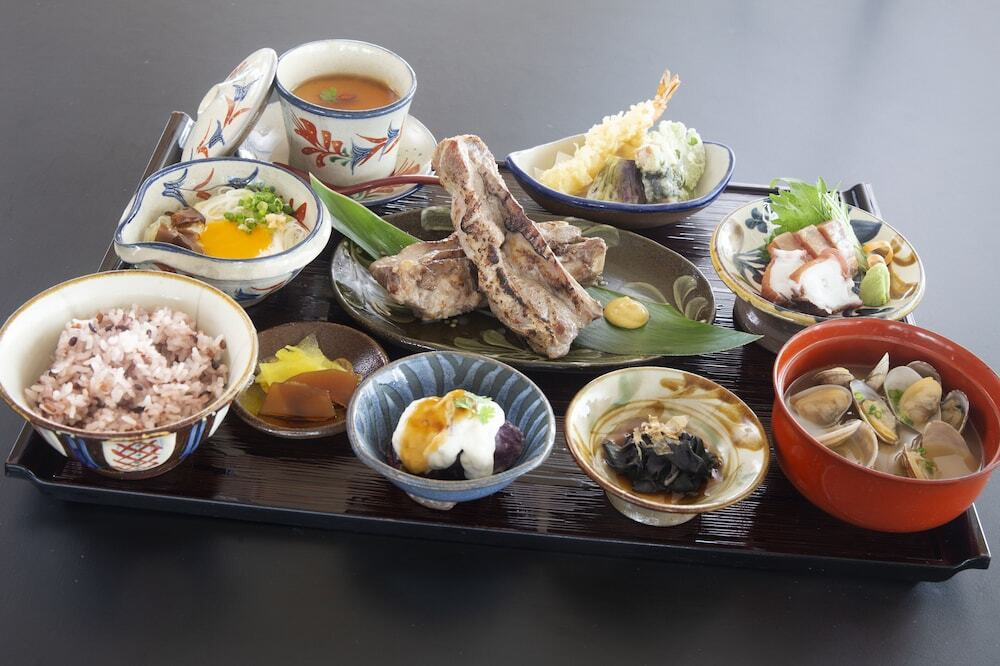 お食事