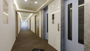 エレベーター / 1