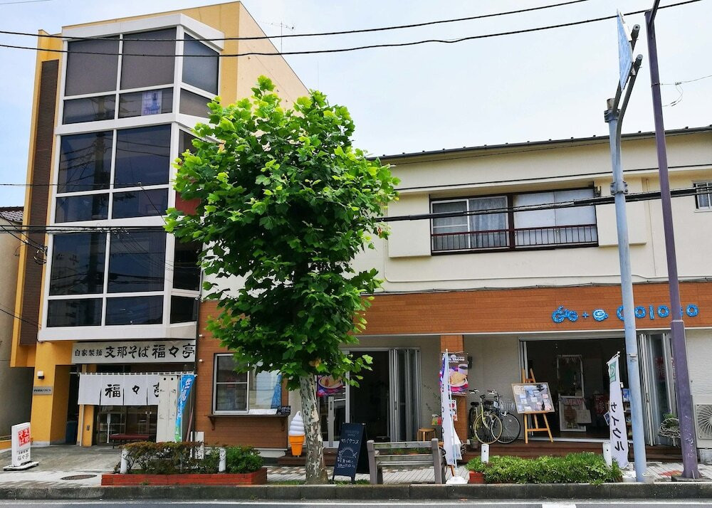 施設の正面