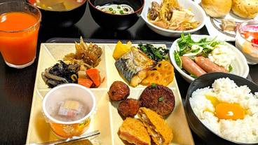 朝食ビュッフェ / 3