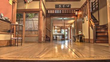 ロビーラウンジ / 7