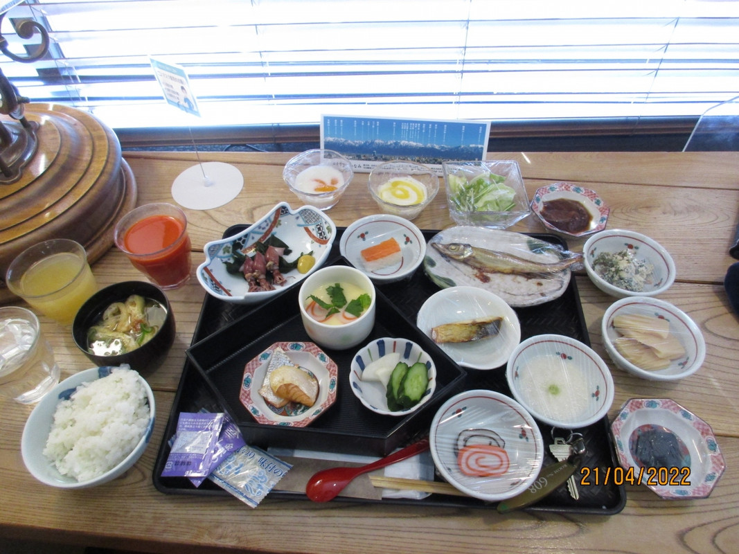 朝食バイキングが秀逸で大満足。