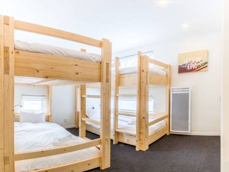 ホリデーニセコ イキガイ / 5