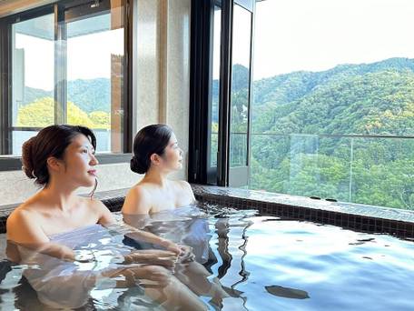 貸切温泉付コンドミニアムホテル ガーランドコート宇佐美 / 1