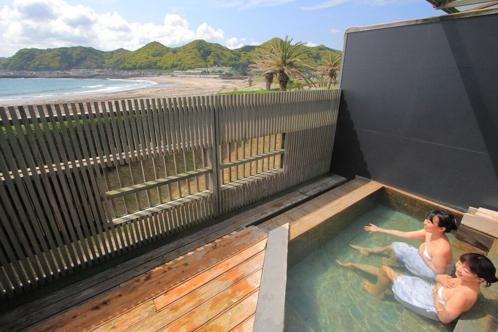 全室オーシャンビュー！磯遊びやプールで子どもたちも大興奮4248540