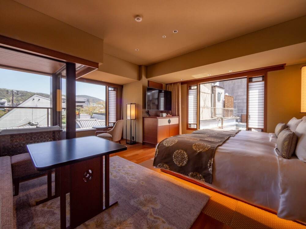 雅 コーナーツインの例