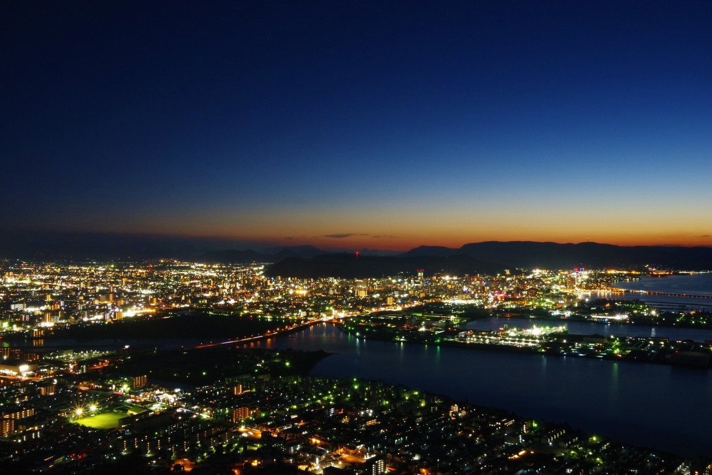 香川県高松市　獅子の霊巌展望台から見た高松市街の夜景