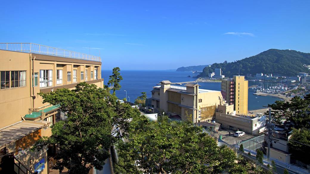 潮風を感じつつ
チェックイン
 / 3