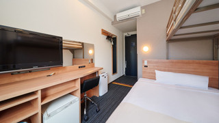 スーパールーム