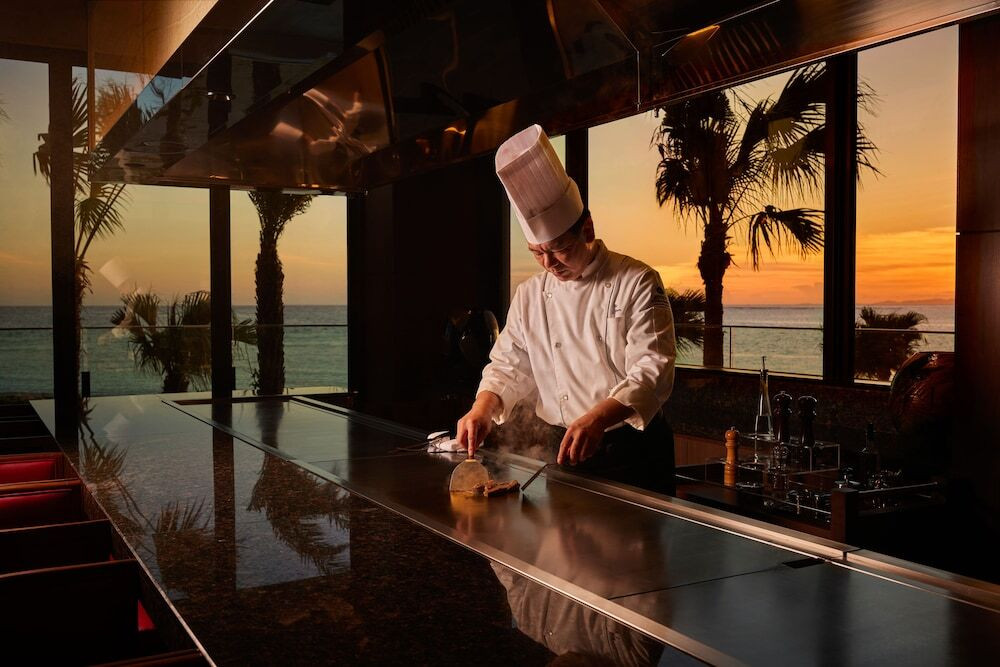 鉄板ダイニング「虹」