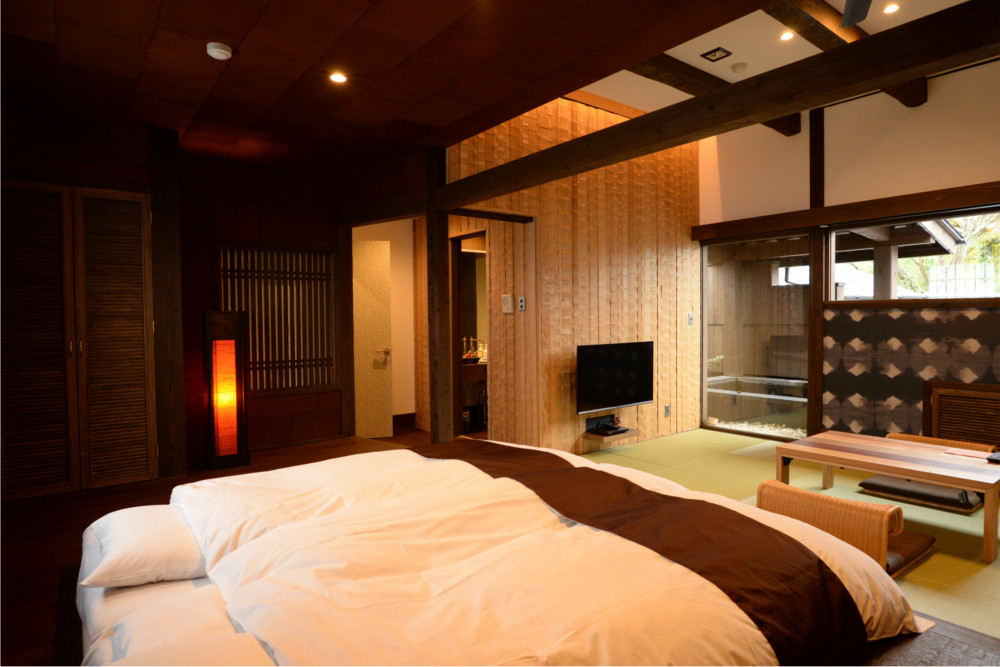 2種の源泉をかけ流しで堪能♡自家農園野菜が味わえる和モダン宿4004756