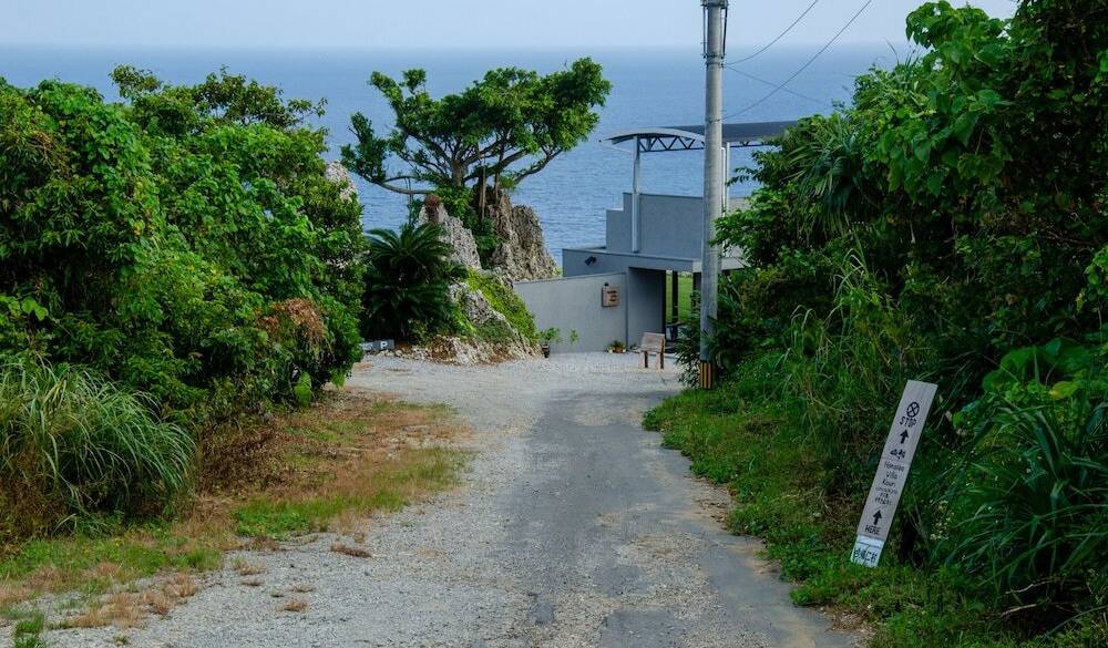 施設までの道 / 3