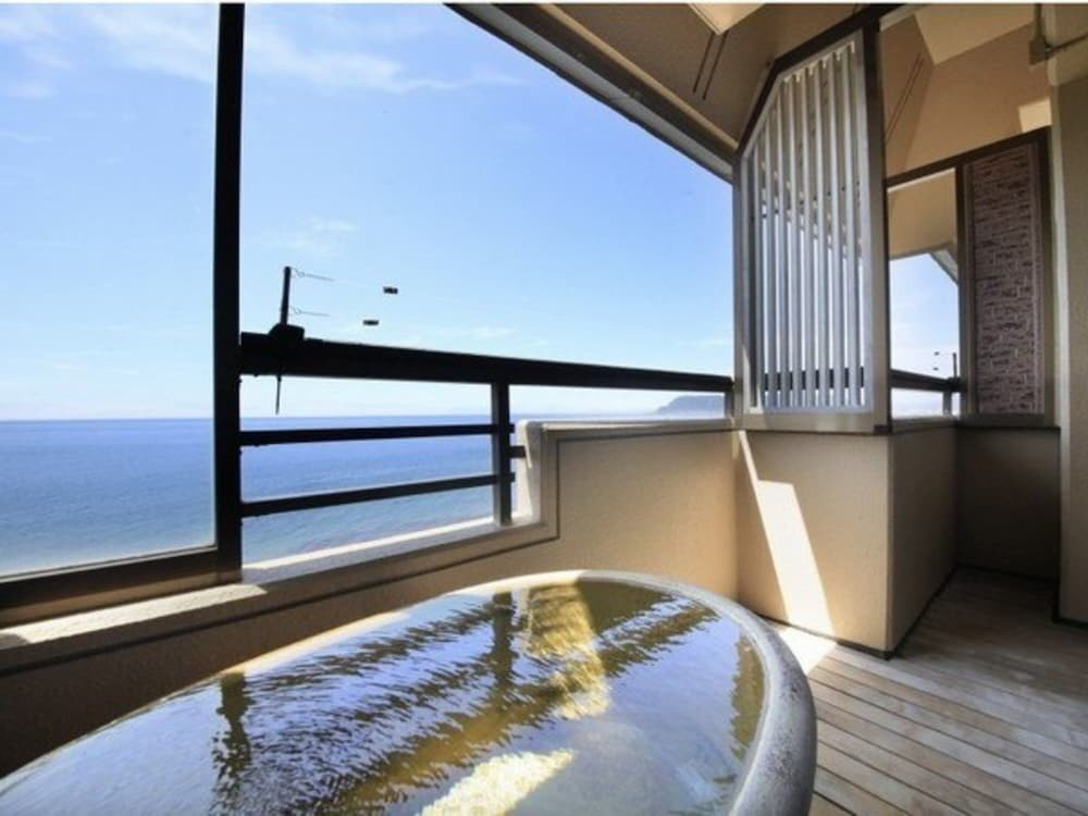 オーシャンビューが嬉しい！心地よい波の音に心和む3555396