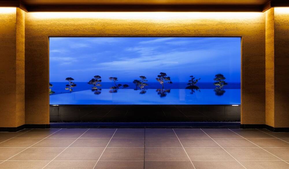 エントランス / 1