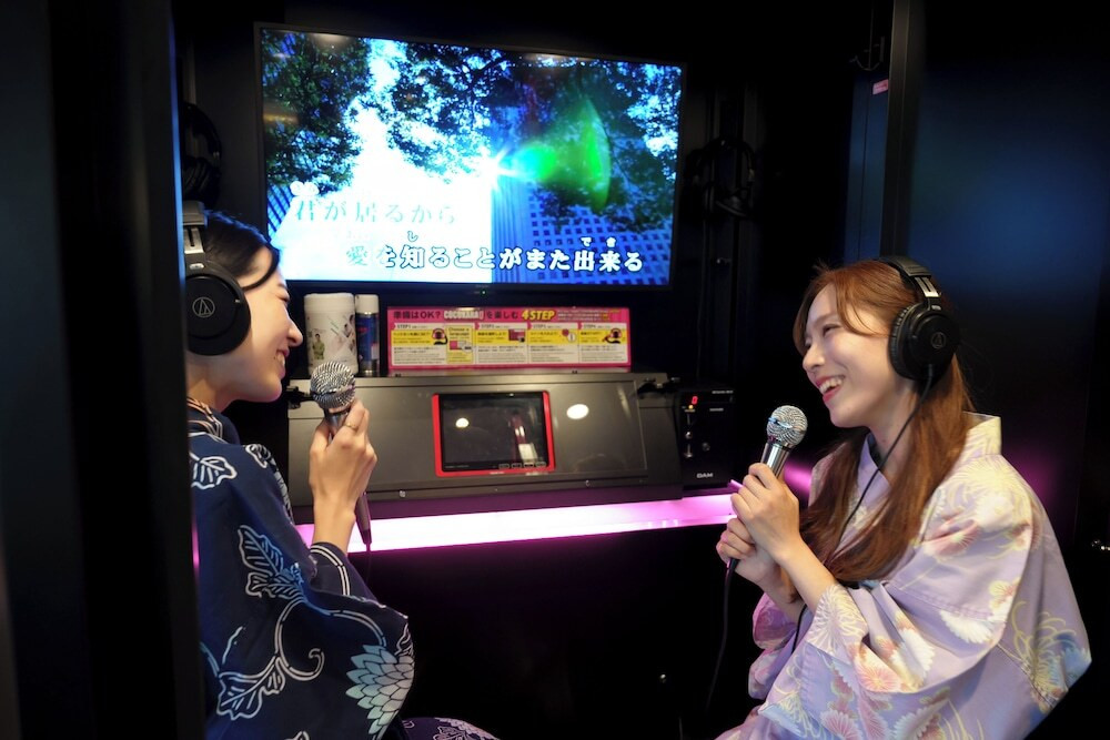 カラオケ ルーム