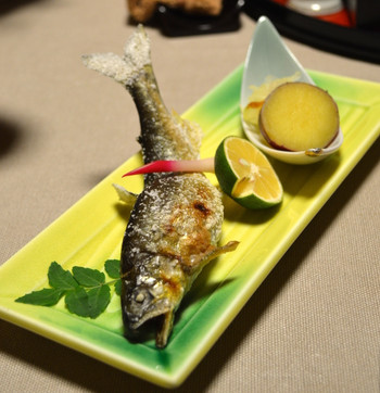 「備前屋」 料理 29646327 鮎。新鮮で肝が美味しかった～。