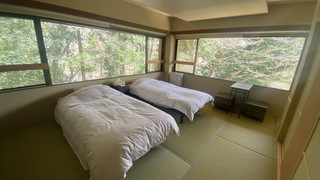 ツインベッドルーム 禁煙