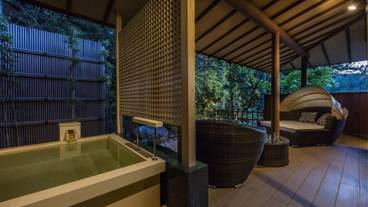 別邸木もれび 露天風呂付きガーデンスイートの浴室  / 14