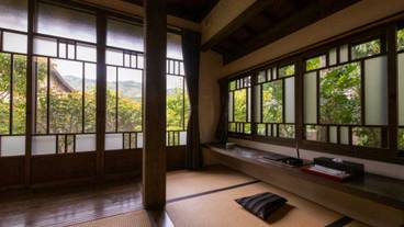 由布岳ビュー「松葉」和室メゾネット　リビング① / 45