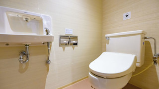 デラックスルーム 禁煙 (ベッド2台+布団2組)