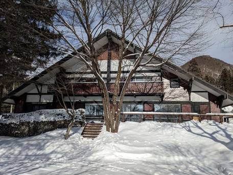 Tanigawa Valley Lodge ＆ Coffee Roastery / 2