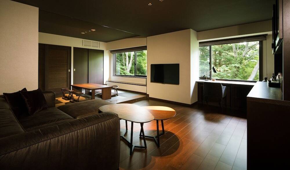 バーの雰囲気漂う
上品なお部屋へ / 1