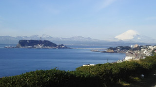 ハリウッドツインルーム - 富士山・江の島と相模湾を望む -