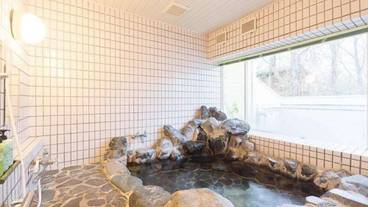 屋内スパ浴槽 / 4