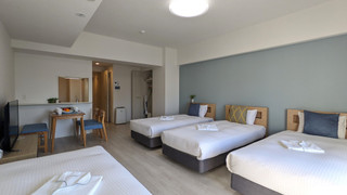 デラックス 4 人部屋