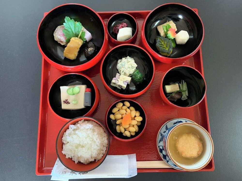 朝食