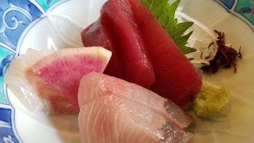 食事・飲み物 / 3