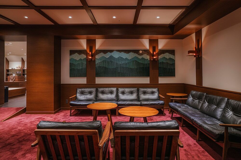 ロビーラウンジ