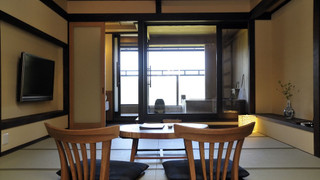 露天風呂付和室客室(10畳)（大人専用客室）