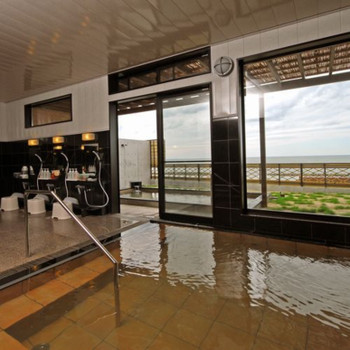 足湯やバーカウンター、ベッドからも…オーシャンビューを堪能できる宿4232591