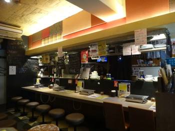 「焼肉銀河」内観 989502 店内は、

焼肉屋さんそのもの。当然か
