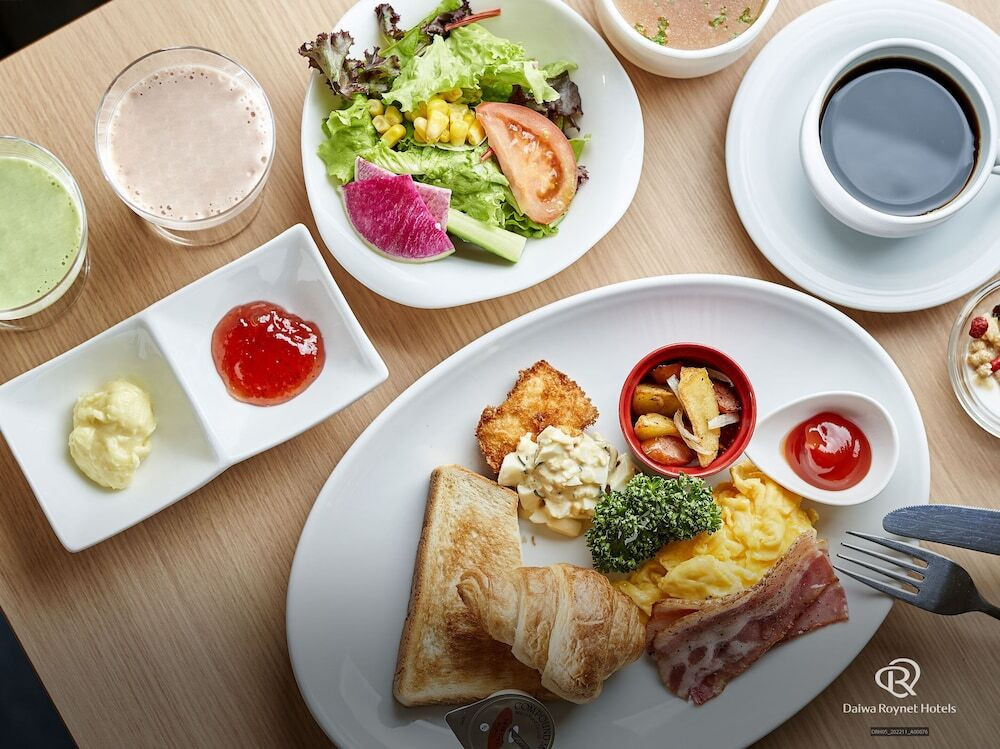 朝食
