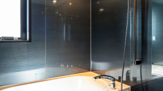 Room#403 デラックスルーム キング