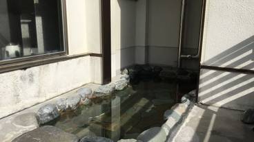 屋外スパ浴槽 / 1