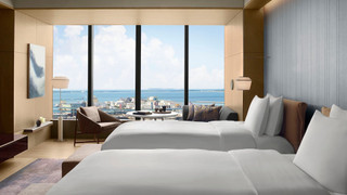 ルーム ダブルベッド 2 台 (View)