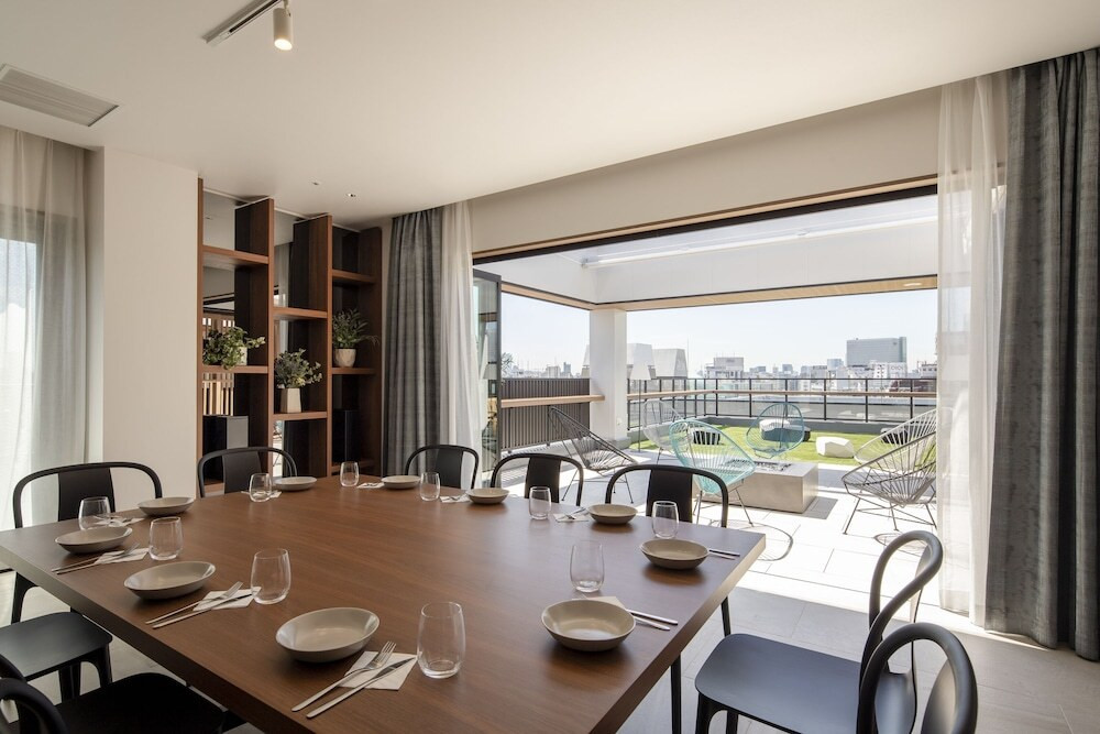 ガーデンスイート ダイニング(2)