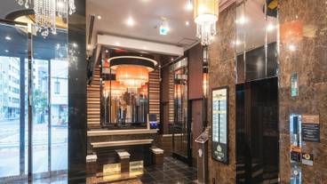 内部エントランス / 3