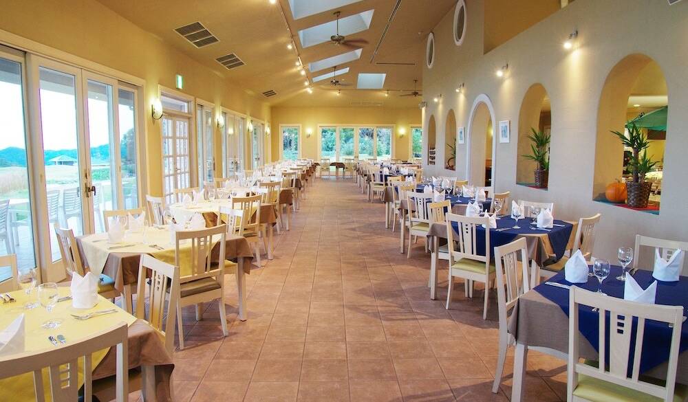 目でも舌でも楽しめる
朝食ビュッフェを満喫 / 2