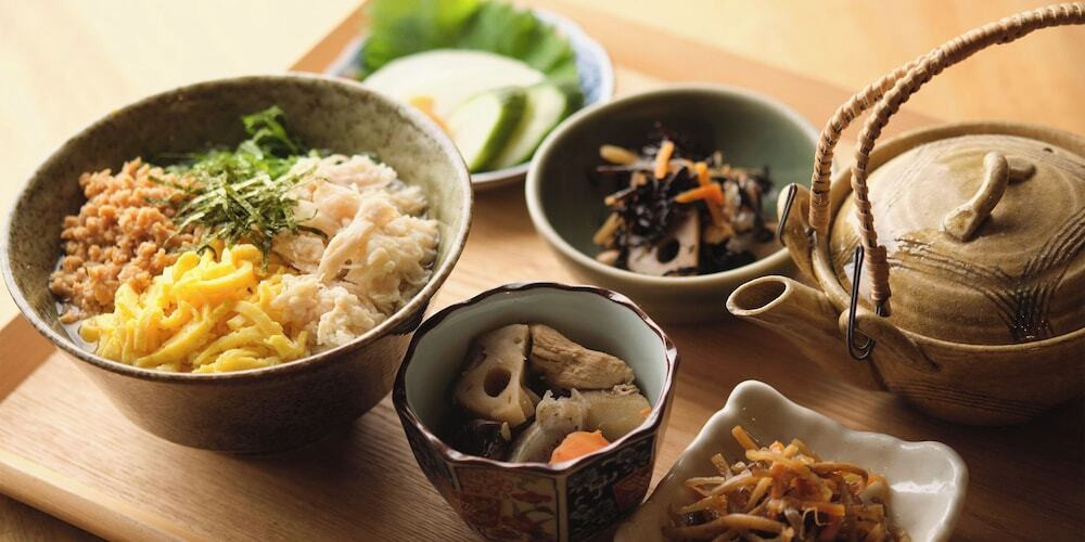朝食